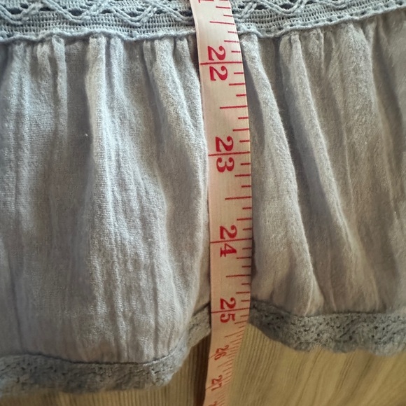 Sundance pastel blue lace and eyelet embroidered top size XL - Picture 8 of 8